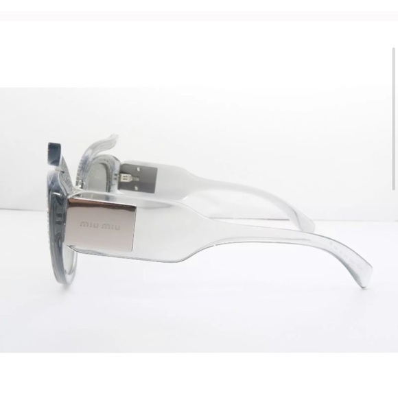 Miu Miu Sunglasses Grey Frame 04T